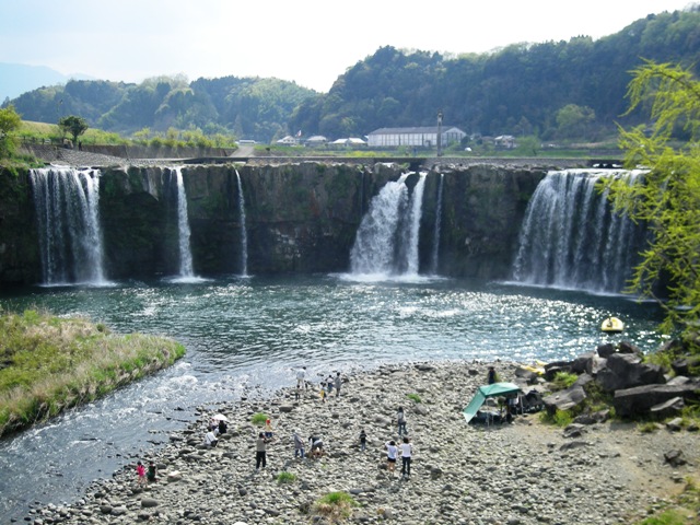 09-4-11原尻の滝2ブログ.jpg